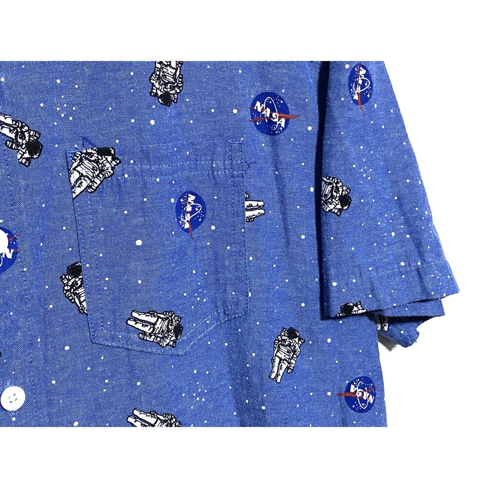 NASA Space Astronaut Mad Engine Oxford Blue Button Shirt Mens M All Over Print - Picture 4 of 8